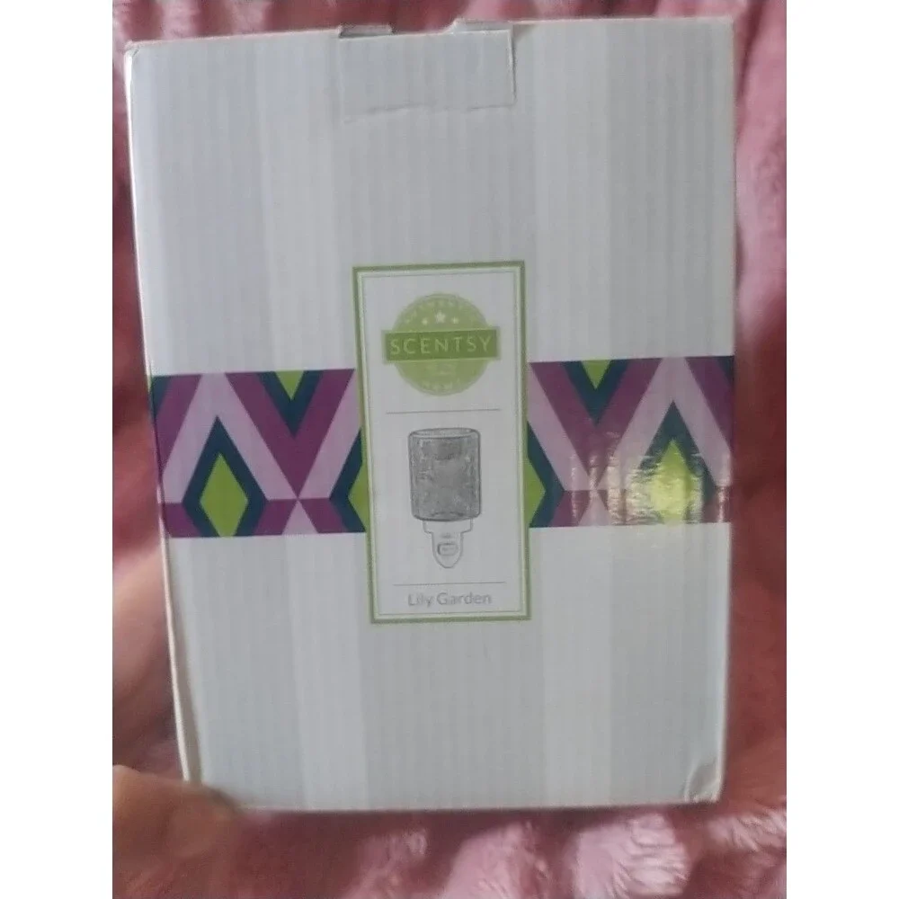 Scentsy Lily Garden Wall Plug In Mini Iridescent Blue Green Aqua New S1